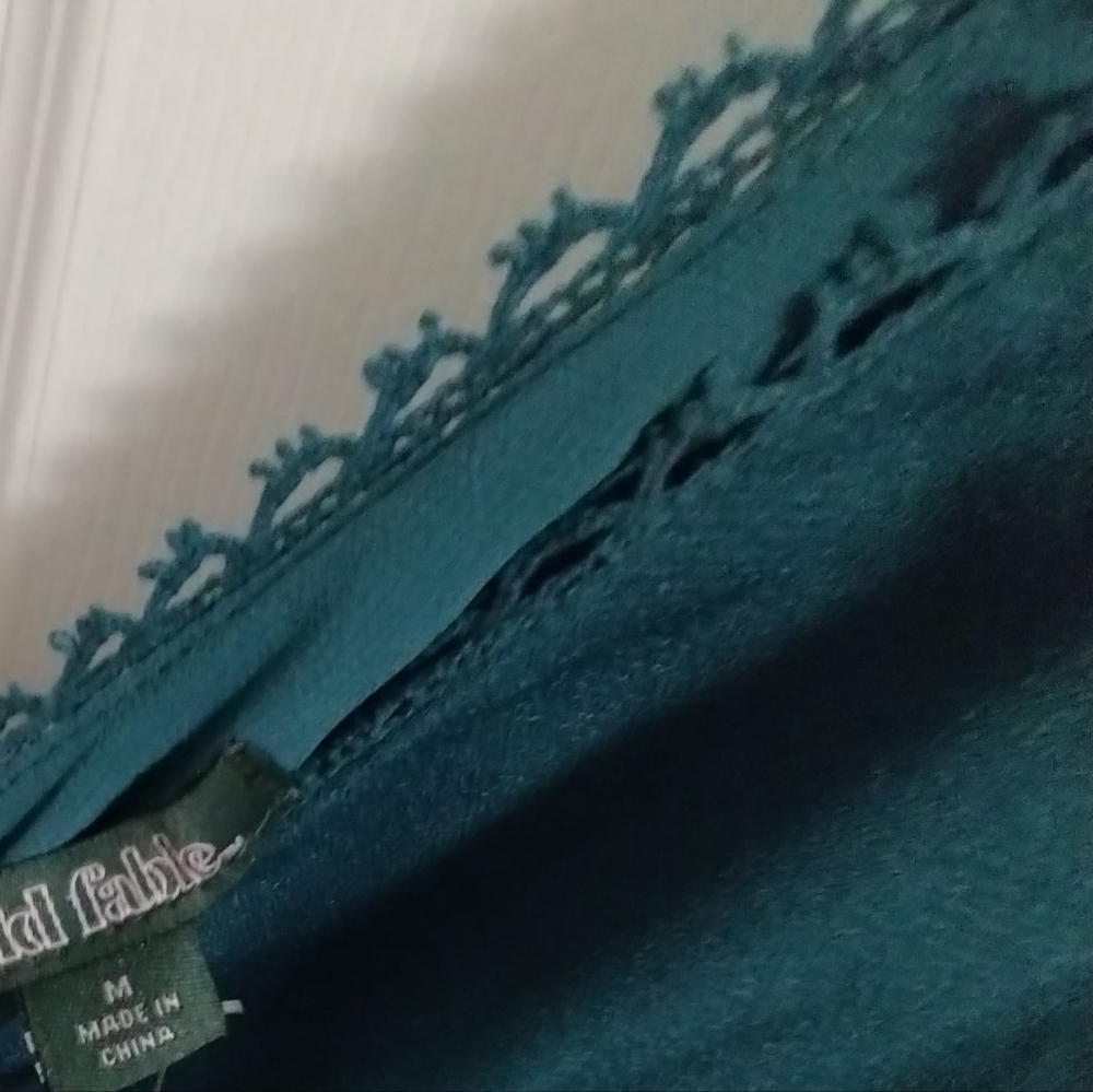 Wild Fable V-Neck Dress Medium - Picture 4 of 4